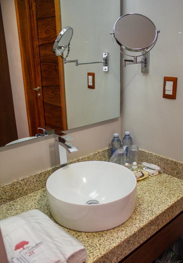 Hotel Rancho Tabachines Zitacuaro ภายนอก รูปภาพ