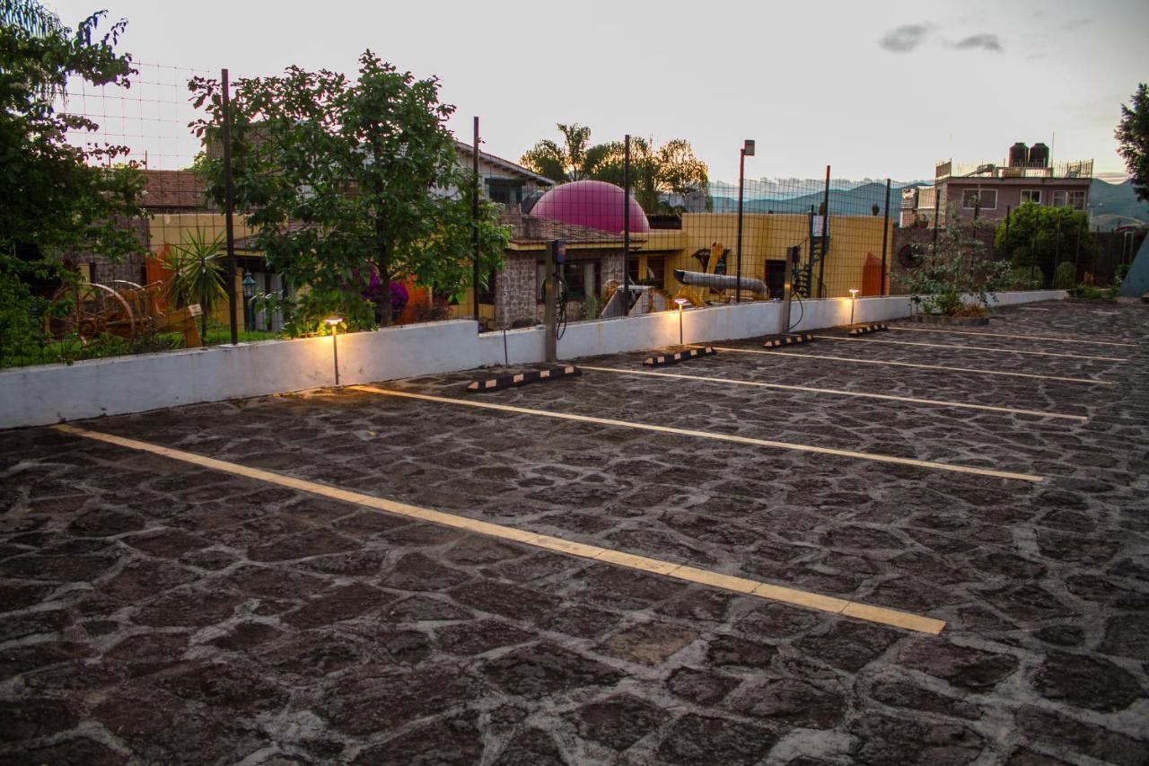 Hotel Rancho Tabachines Zitacuaro ภายนอก รูปภาพ