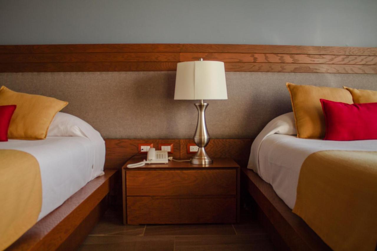 Hotel Rancho Tabachines Zitacuaro ภายนอก รูปภาพ