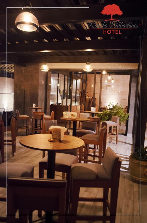 Hotel Rancho Tabachines Zitacuaro ภายนอก รูปภาพ