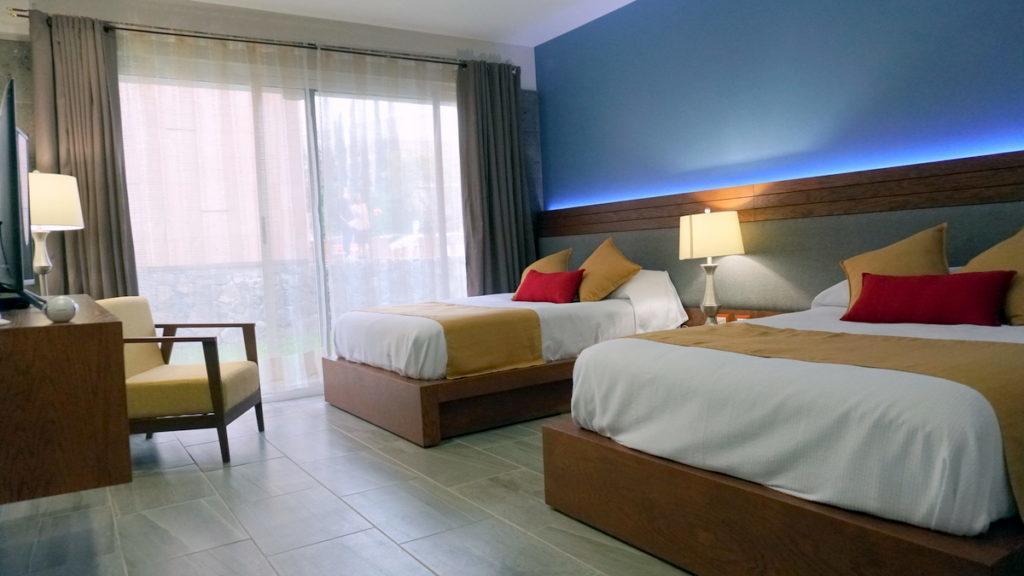 Hotel Rancho Tabachines Zitacuaro ภายนอก รูปภาพ